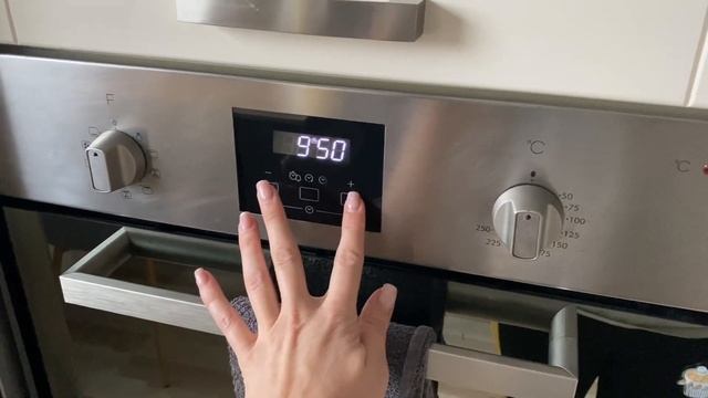 ЯК НАЛАШТУВАТИ ГОДИННИК НА ДУХОВЦІ // WHIRLPOOL смотреть онлайн