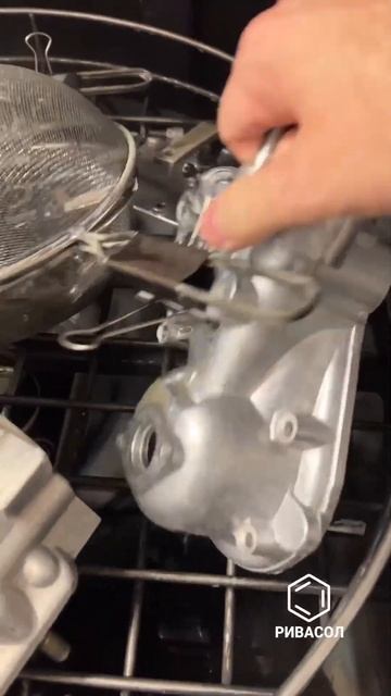 При выполнении ремонта ДВС,  необходимо начинать с очи смотреть онлайн