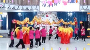 Китайский танец с драконом. #Год дракона# дракон#китай?