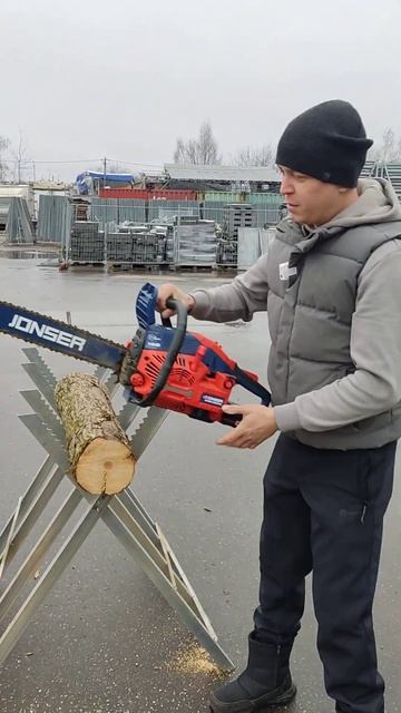 Нажал на кнопку и завел!!! Бензопила Jonser 5800 Electric!#jonser #бе смотреть онлайн