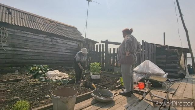 Жизнь аборигенки. К родителям, чем занята мама. Жизнь в глубинке России. 14.05.25