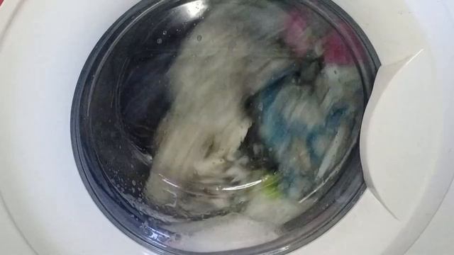 Процесс стирки в замедленном формате смотреть онлайн