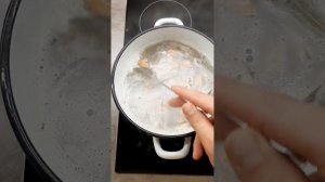 Мидии  в масле простой и очень  вкусный  рецепт.