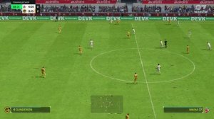 Играю в фифу 27