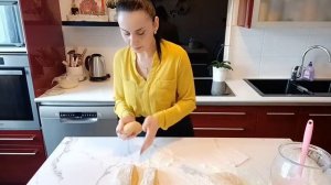 Самый простой рецепт МЕДОВИКА | Медовик без масла! Уни?