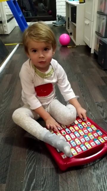 ABCs с Лерка-Валерка! 🤩🤩🤩 смотреть онлайн