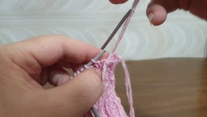 Как  резинку 2х2, связанную спицами, закрыть при помощи иглы