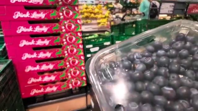 Дела идут  контора пишет/Готовлюсь к маминому дню/Полу