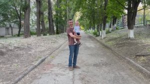 Уже умеем держать ручку