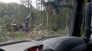 Работа харвестера Ponsse