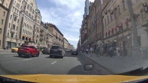 Яндекс, не знает, что в Москве нет бесплатных парковок