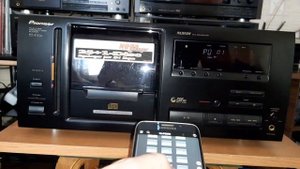 CD ченджер PIONEER PD-F706.