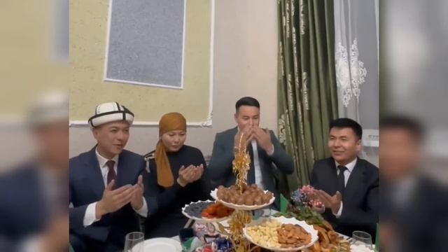 Канат Шабданбеков сүйүктүүсүнө баш кошту. смотреть онлайн