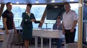 Новый колёсный дизель-электроход "Аурум" причалил в Ду