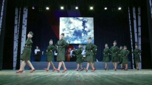 "Под небом России"