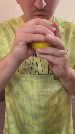 А вот и самое настоящее волшебное яблоко 😳