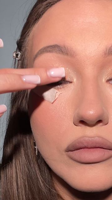 Простой И Эффектный Смоки Айс смотреть онлайн