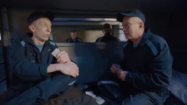 Вечер в хату: "Абсурд" - еще один сериал про жизнь зэков, а "Смычок" - про то, как ими становятся. смотреть онлайн