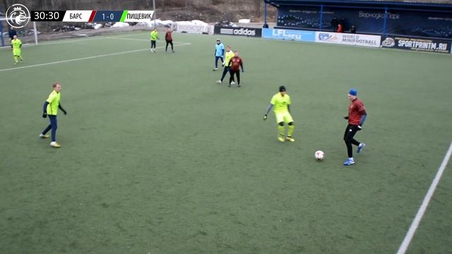 Зимний кубок З и ЮЗ. "Элита". Барс - Пищевик смотреть онлайн