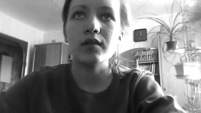 А у самих голоса пропитаны фальшью... смотреть онлайн