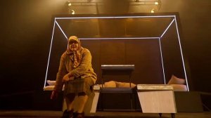 Спектакль "СВАДЕБНОЕ ПЛАТЬЕ ДЛЯ АКСОЛОТЛЯ. СНЫ" Тульского академического театра драмы им. Горького