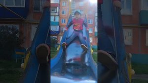 типичный Сарапул: дворы домов в районе железнодорожно