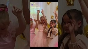 Наша девочка уже взрослая! Прощай детский сад!!!