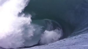 Барби на серфинге - необычный подарок от Кена - куклы Мама Барби