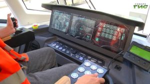 В Самару прибыли два новых трамвая "Львенок"