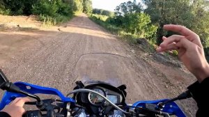 СКАТАЛИСЬ С ДЕВУШКОЙ НА МОТОЦИКЛЕ К РЕКЕ !