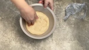 КАК ПРИГОТОВИТЬ БУЛОЧКИ ИЗ ВАРЕНОГО ДРОЖЖЕВОГО ТЕСТА?