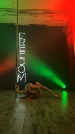 ART Pole Dance #stretching #yoga #short #shorts #hotyoga