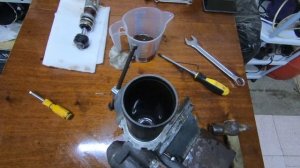 Suzuki SV1000 - обслуживание подвески и почти замена амортиз