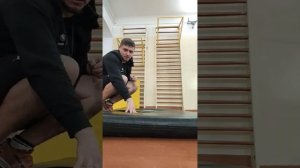 Как научить ребенка делать кувырок вперёд за 5 минут!