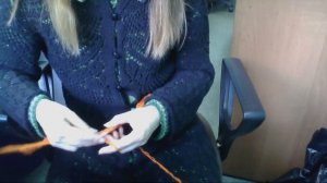 Тапки на 2 х спицах на войлочной подошве