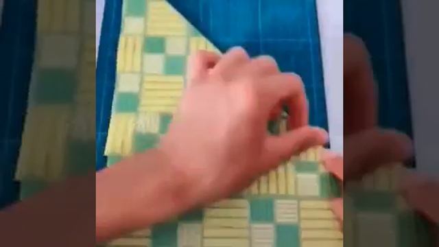 Как сделать летающий бумажный самолёт!!!