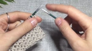 Плотный узор спицами двусторонний