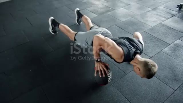 МУЗЫКА ДЛЯ ФИТНЕСА И ТРЕНЕРОВОК 2025 👍🏻🔥 electronic music for sportsTECHNO HOUSE FITNESS 2025⚡