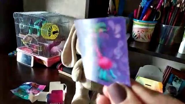 Коробочка Тролли смотреть онлайн