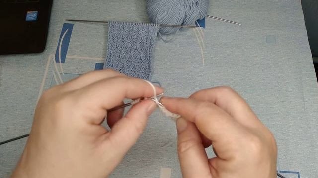 "Плетеный" узор спицами