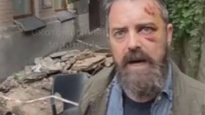 Пиндосского брехло не выдержал советский балкон.