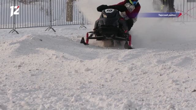Лыжный марш-бросок / Соревнования по кросс-сноубайку / смотреть онлайн