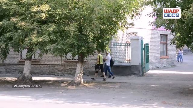Пешеходные переходы у шадринских школ (2016-08-25) смотреть онлайн