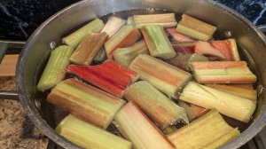 Компот из ревеня освежающий, летний, полезный и очень вкусный . 29 мая.