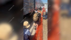 Посадка в поезда на саратовском вокзале опасна для жизни