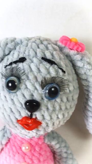 Плюшевый зайчик, Вязаный, Мягкая игрушка, Розовое платье, 24см смотреть онлайн