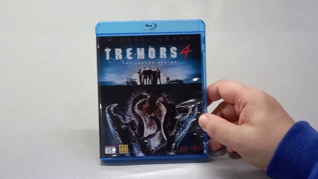 ДРОЖЬ ЗЕМЛИ - Blu-ray - TREMORS - movie (1989 - 2020) - Fred Ward - Michael Gross