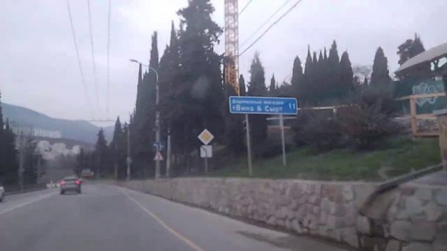 Подъезжаем к Алуште. Строительство новой объездной до