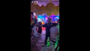 А4. Влад А4 Бумага, ролики из его ТИК ТОКА #А4 #ВладБумага #ВладА4 #музыка #танец #фортнайт