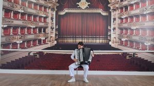 "Кубок России"Всероссийский конкурс-
Викторова Николь Николаевна
1000165935.mp4